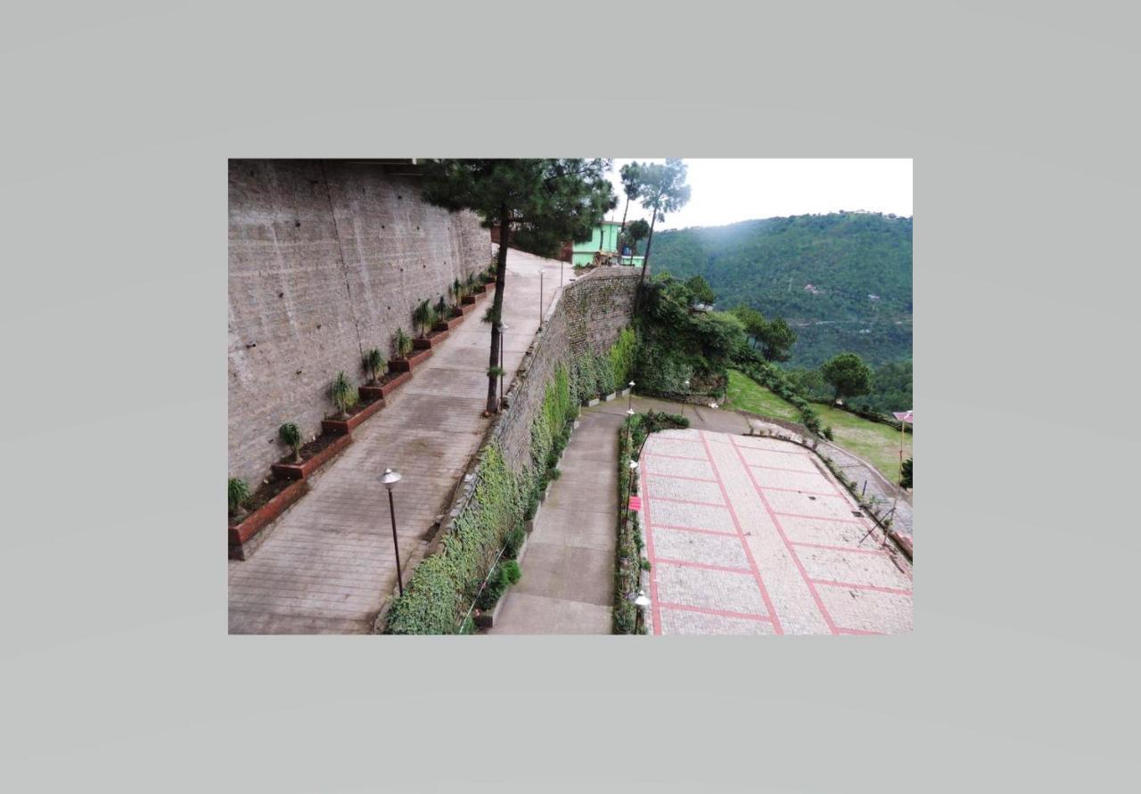 2Bhk Furnished Apartment/Near Kasauli/Barog/Luv Fun & Adventure Солан Экстерьер фото