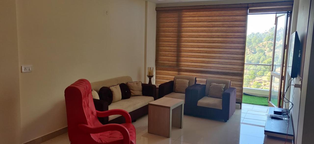 2Bhk Furnished Apartment/Near Kasauli/Barog/Luv Fun & Adventure Солан Экстерьер фото