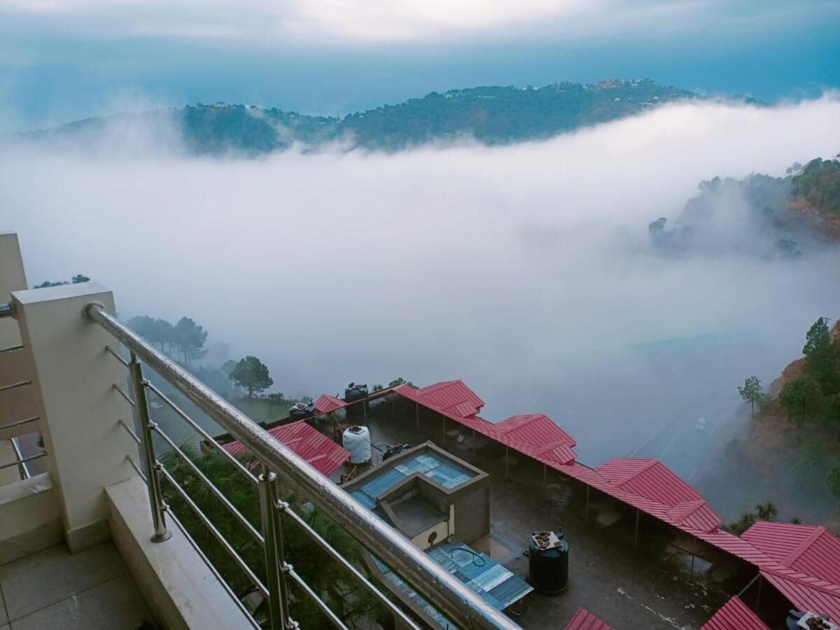2Bhk Furnished Apartment/Near Kasauli/Barog/Luv Fun & Adventure Солан Экстерьер фото
